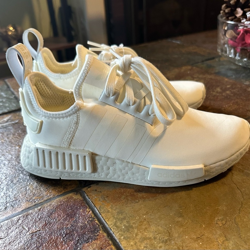 Adidas Off White NMD_R1 W